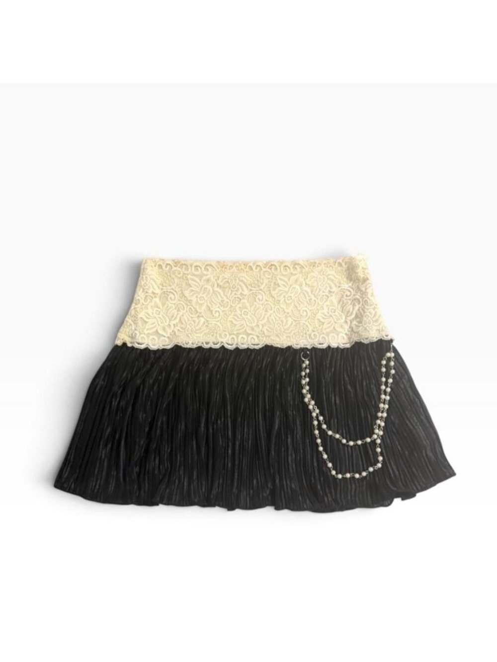 Vintage Usa Forever 21 Black Pleated Mini Skirt w/ Lace Waist + Pearl Chain